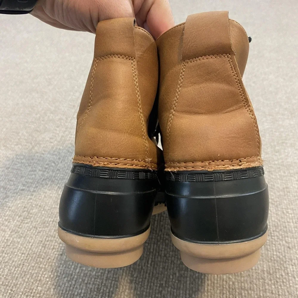 Magellan Snow Rain Boots Womens Size 9 Brown Duck Ankle Faux Fur Lace Up 163986